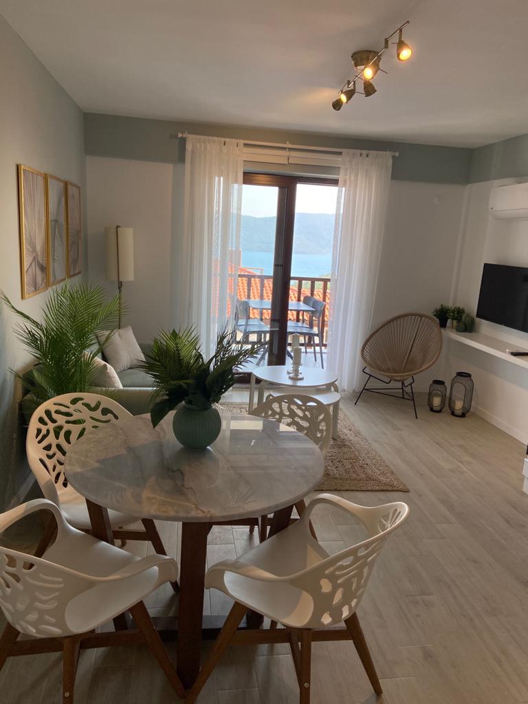 Verde Suites Panoramik Deluxe — Oturma Odası