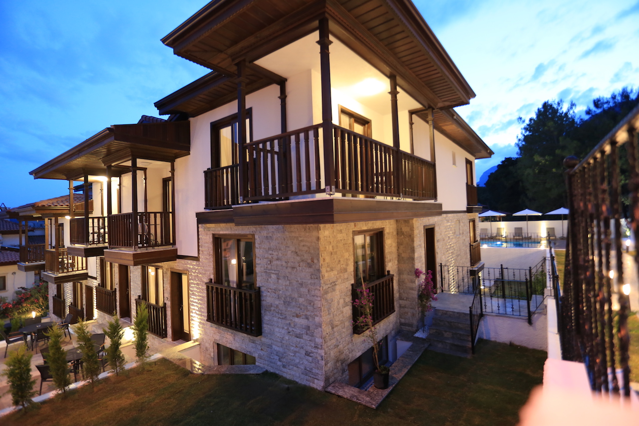 Verde Suites Akyaka — Gün Batımı